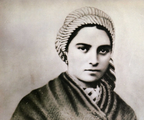 bernadette-soubirous-5.jpg