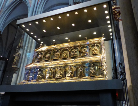 Screenshot_2021-01-07 la châsse des rois mages Gaspard, Melchior et Balthasar (1).png