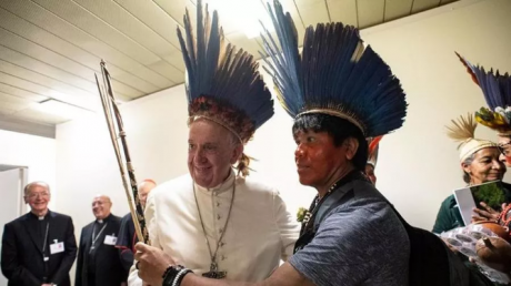 Screenshot_2019-10-22 Il Papa incontra 40 indigeni dell’Amazzonia “I popoli ricevono l’annuncio di Gesù con la loro cultura[...].png