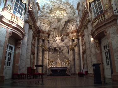 Karlskirche_-_Wien_031.jpg