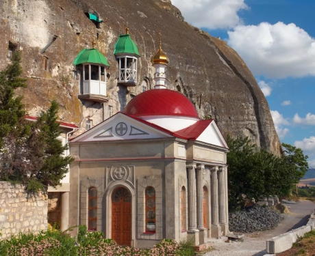 Screenshot_2019-11-22 Le monastère d’Inkermann en Crimée.jpg