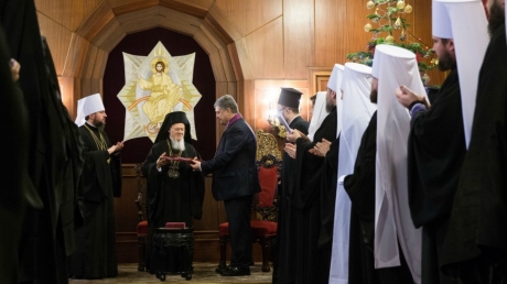 janvier 2019 Porochenko ordre du mérite première classe.jpg