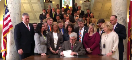 Screenshot_2019-03-21 Phil Bryant ( PhilBryantMS) Twitter.png