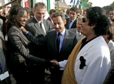 sarkozy-kadhafi.jpg