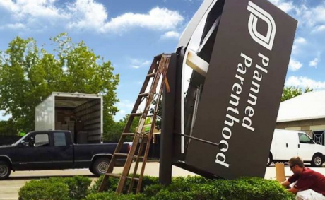 planned_Parenthood_bryan_texas_810_500_55_s_c1.jpg