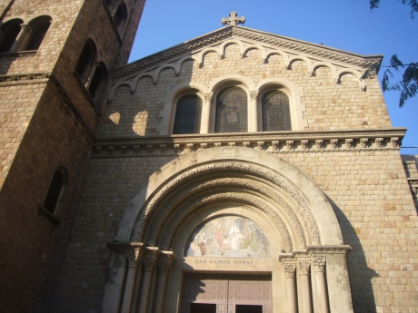 Església_de_Sant_Ramon_Nonat_(Barcelona)_3.jpg