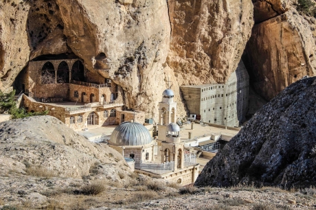 sos-chretiens-orient-syrie-monastere-sainte-thecle-maaloula.jpg