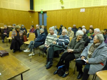 plus-de-trente-personnes-a-l-assemblee-annuelle-de-la-communaute-catholique.jpg