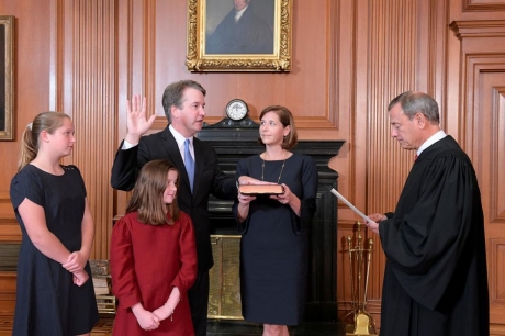 Brett-Kavanaugh-a-prete-serment-a-la-Cour-supreme-Donald-Trump-exulte.jpg