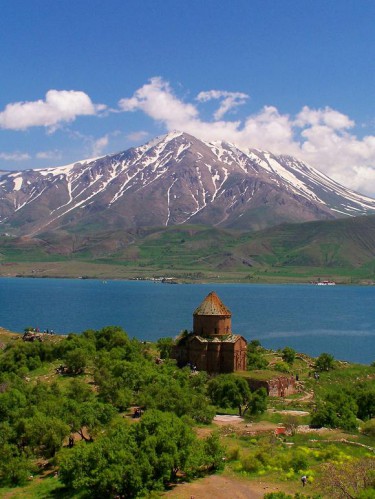 akdamar-island-lake-van.jpg