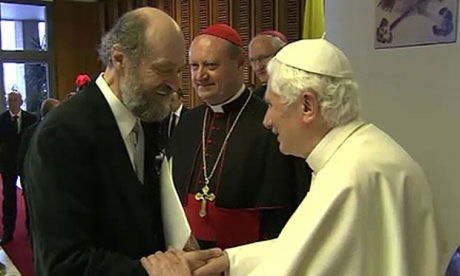 Arvo-P-rt-with-Pope-Bened-007.jpg