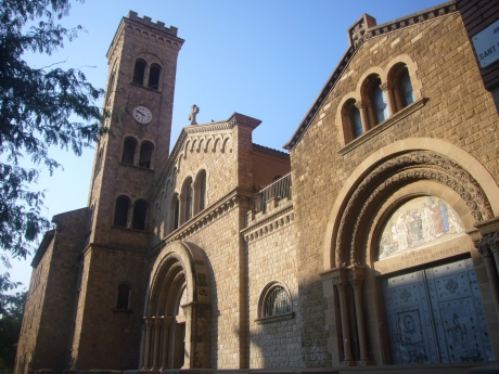 Església_de_Sant_Ramon_Nonat_(Barcelona)_5.jpg