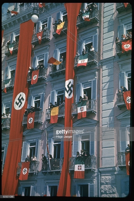 nazi-italian-flags-draped-fr-balconies-w-large-nazi-streamers-to-picture-id92931066.jpg