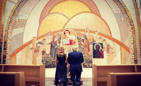 Trump_JPII_shrine_810_500_75_s_c1.jpg