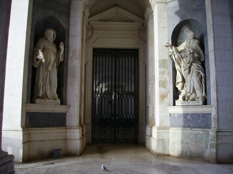 Palau_de_Mafra_-_Estàtua_-_10.jpg